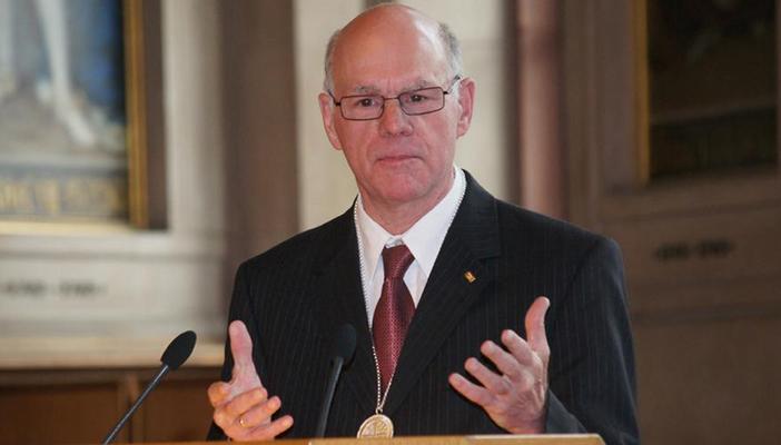 رئيس البرلمان الألماني: 10 أسباب لإلغاء لقائي مع السيسي