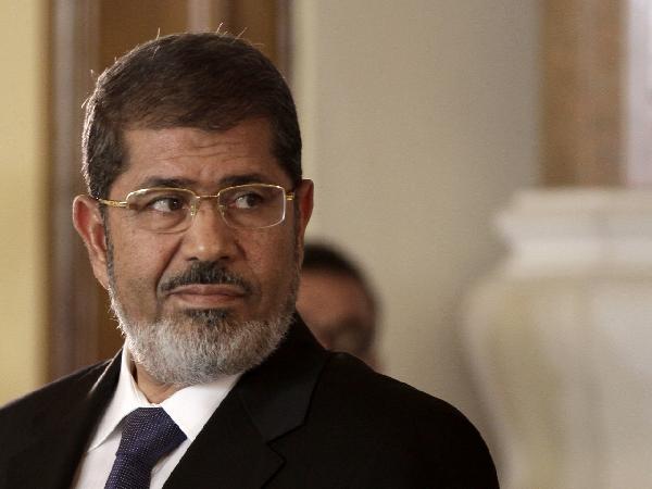 6 ابريل:طريقة الافراج عن المختطفين تؤكد علاقة مرسي بالخاطفين
