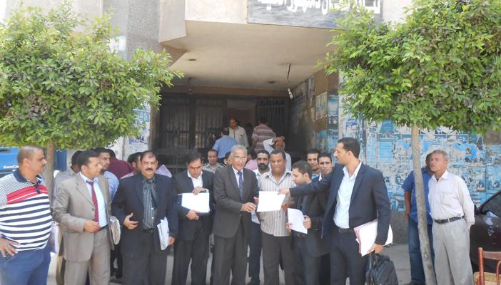 وقفة احتجاجية لمحامي المحمودية احتجاجًا علي تعيين الزند وزيرًا للعدل