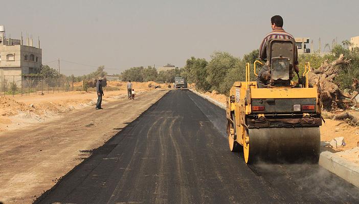 “القسام” ترصف طريقًا قرب السياج الفاصل بين حدود غزة وإسرائيل