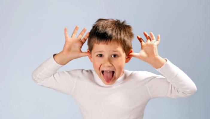 5 نصائح لتعليم طفلك كيفية احترام الآخرين