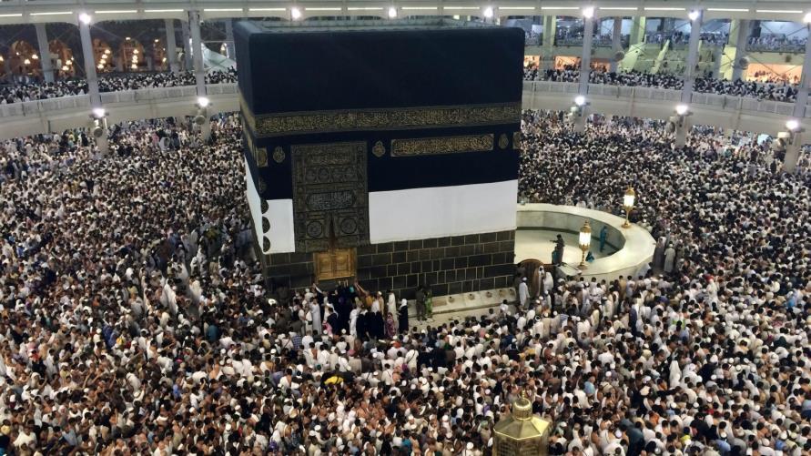 أسباب إخلاء صحن المطاف بالكعبة من المصلين في شهر رمضان