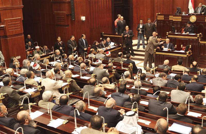 التيار المصري يطالب الشورى بسرعة اصدار 