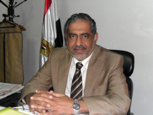 ماضي يلتقي شباب الوسط بعد انتهاء اجتماع الأمانة العامة