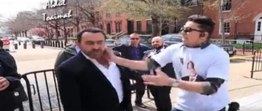 بالفيديو.. ناشط يكّذب الحسيني وينشر مقطعا لصفعه في أميركا