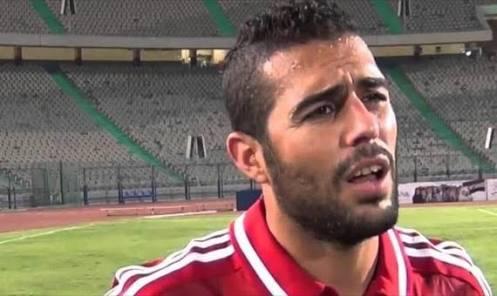 “رحيل” يطالب بمساواته بلاعبي الفئة الأولى في الأهلي