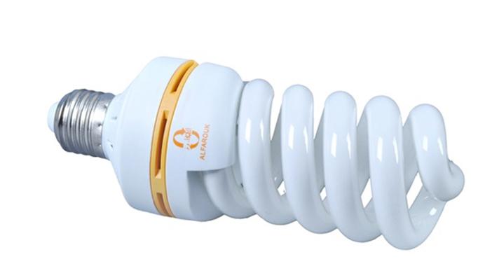 دراسة: المصابيح الموفرة تمنع النوم وتسبب السرطان