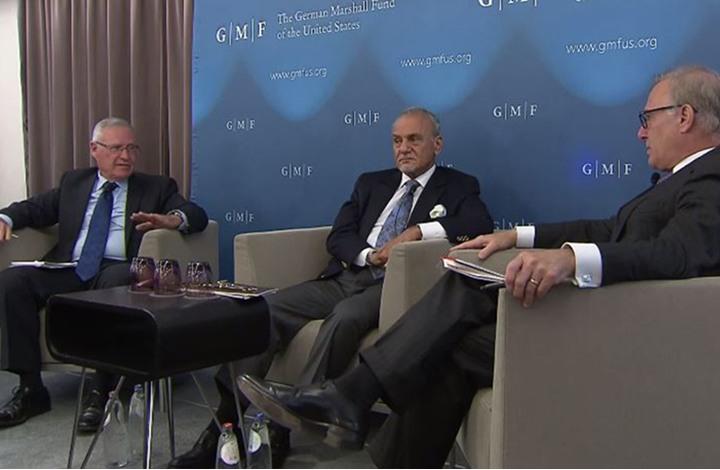 أسرار لقاء الأمير تركي مع رئيس استخبارات إسرائيل