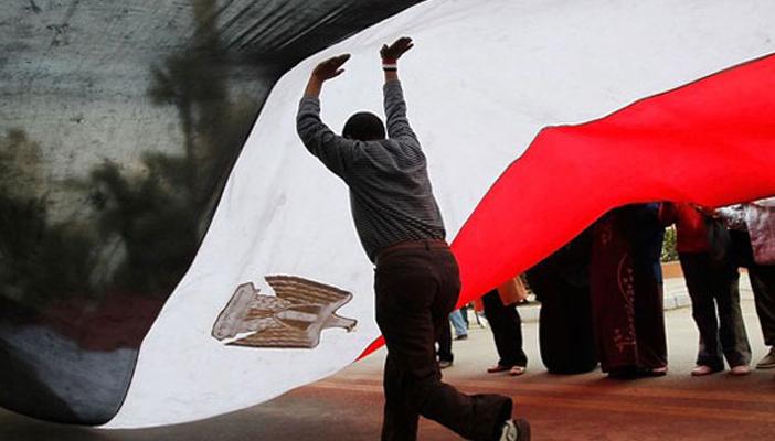 بالأسماء.. 8 أسباب دفعت 32 مصريا للتنازل عن الجنسية