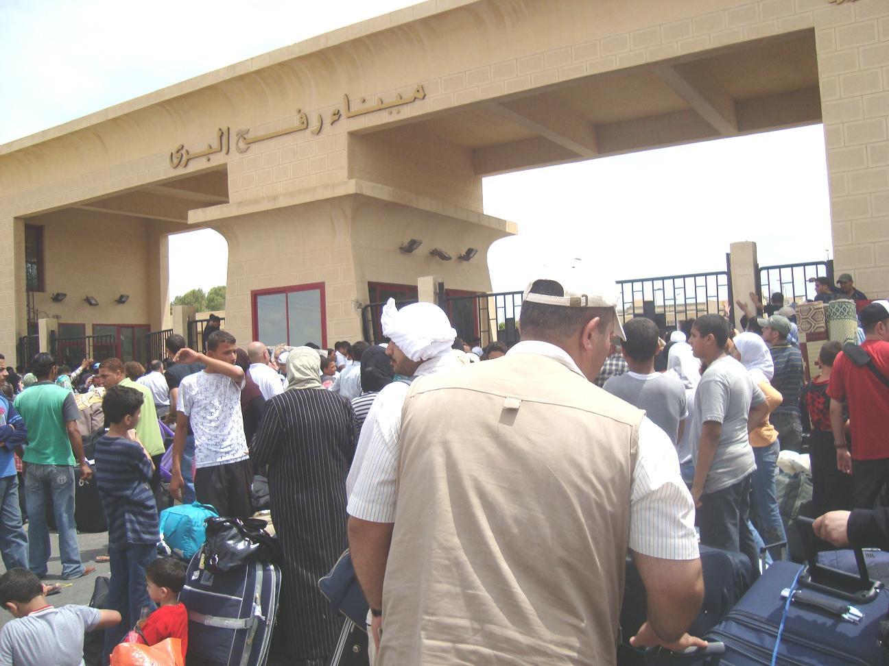 وزارة الداخلية بغزة: مصر تقرر فتح معبر رفح البري أربعة أيام