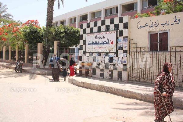 “الإيكونوميست”: شكوك تلقي بظلالها علي رئاسة السيسي