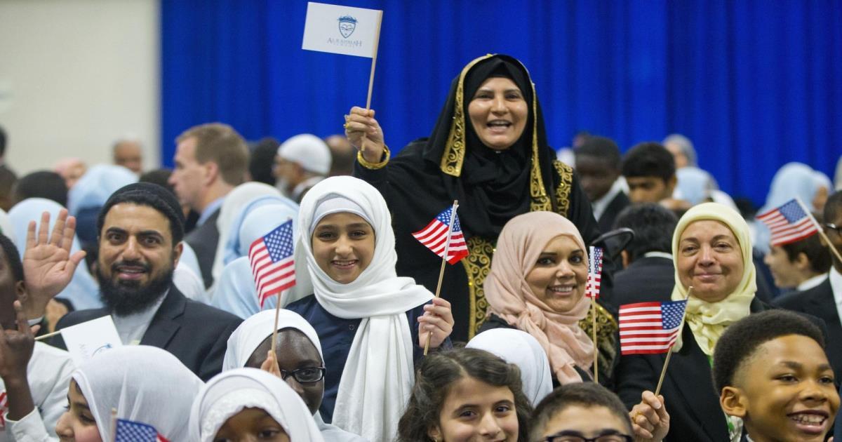 ترامب يتوجه لـ”المحكمة العليا” لتفعيل قرار منع سفر المسلمين إلى أميركا