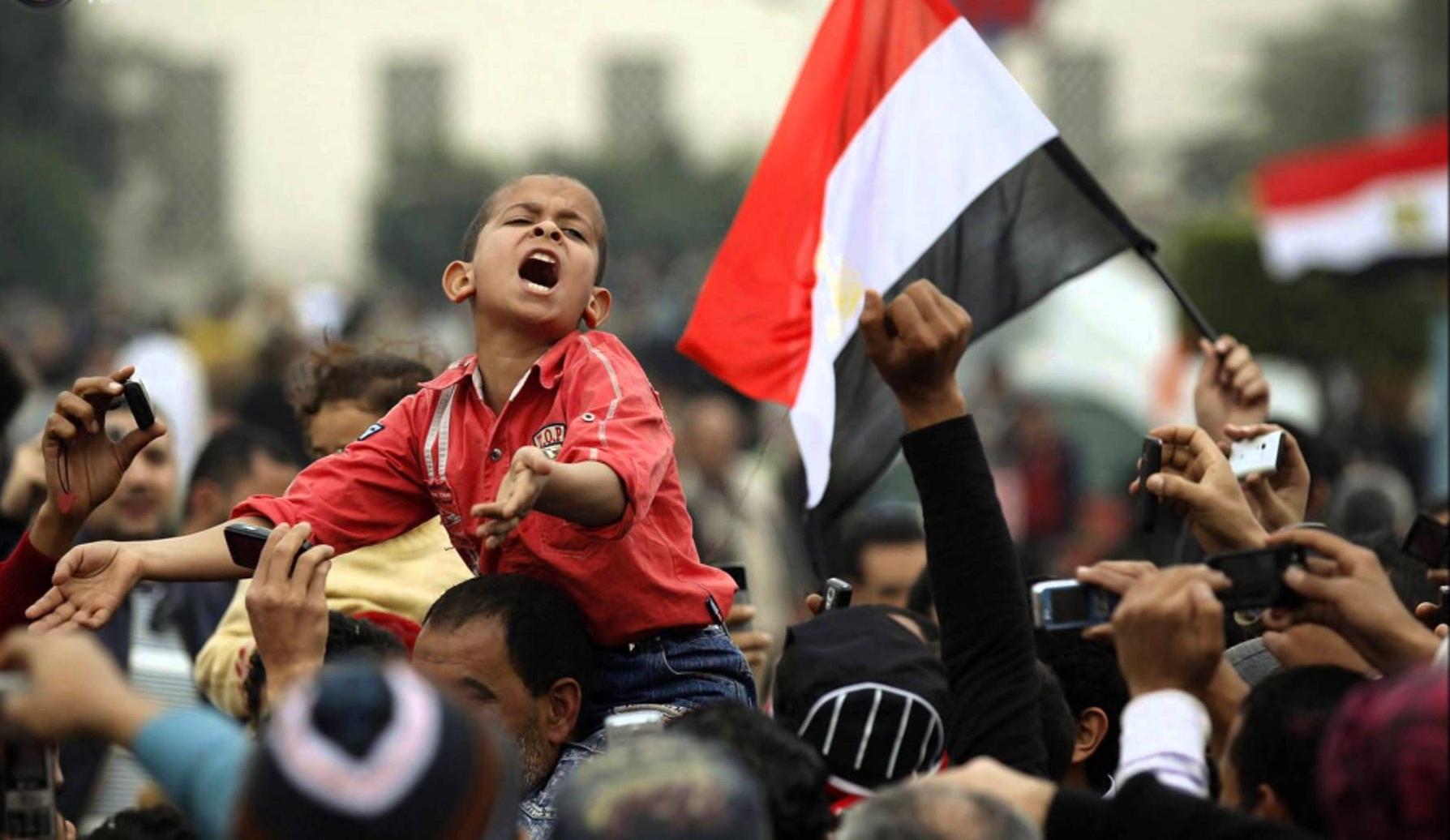 “انتو كتير”.. تجارب تكشف تهرّب النظام من المسؤولية بحجة “زيادة السكان”