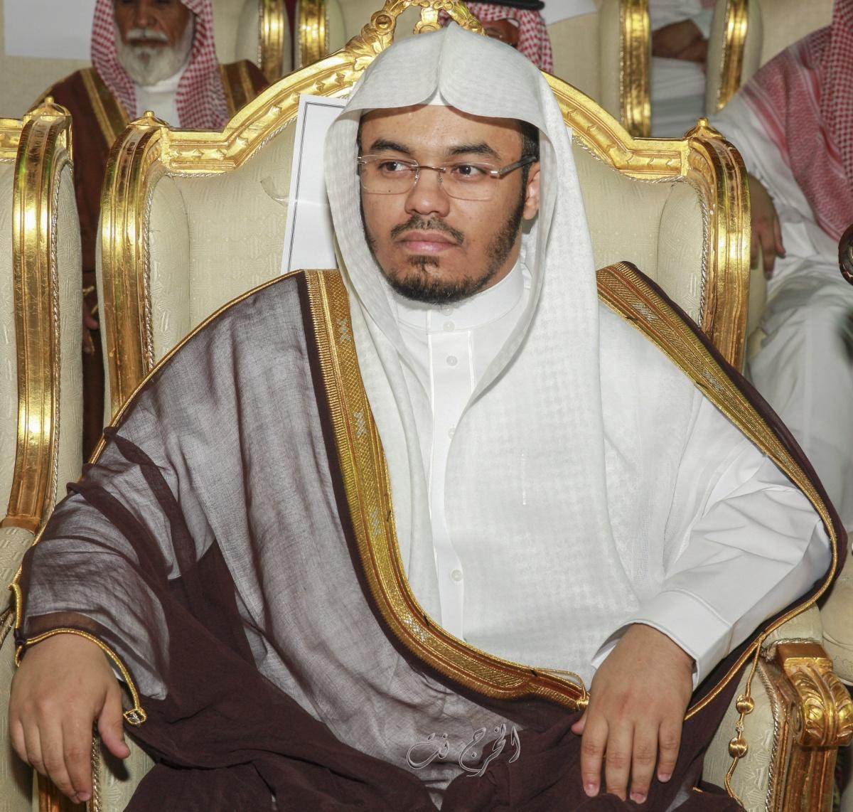 4 معلومات عن ياسر الدوسري الإمام الجديد للحرم المكي