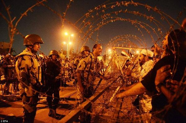 نيويورك تايمز: الجيش المصري قسم القاهرة جغرافيا