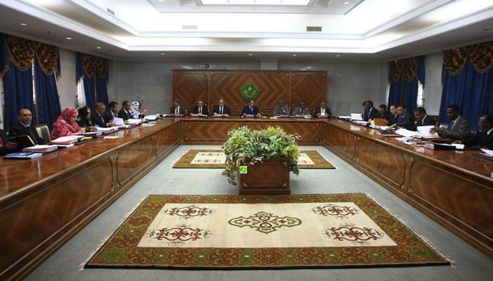 موريتانيا تدعو الأمم المتحدة إلى تموين غذائي منتظم للاجئين الماليين