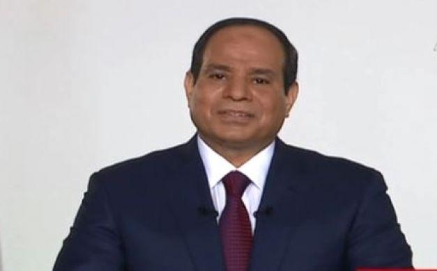 السيسي يطلب من التليفيزيون الرسمي التعاقد مع باسم يوسف