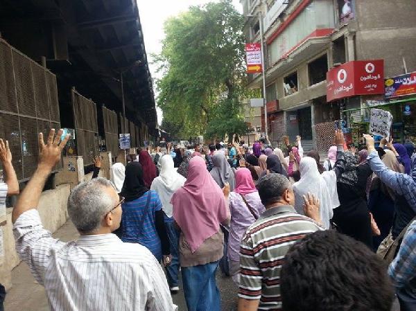 ثوار الدقي ينتفضون في “العسكر فاكرينها تكية”