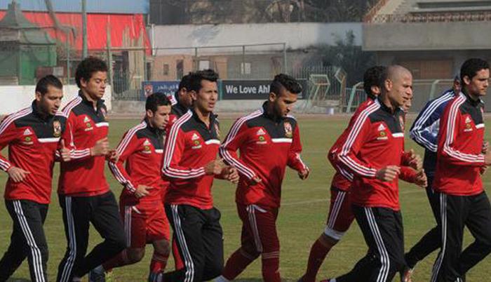 الأهلي يفرض حظرًا إعلاميًا في تونس