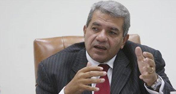 وزارة المالية توافق على صرف مرتبات العاملين بالدولة 19 يونيو الجاري