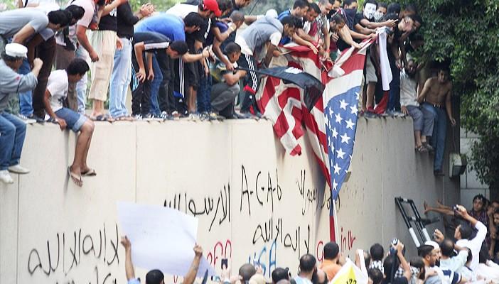اليوم.. استكمال فض أحراز”التخابر”.. ونظر “أبو زعبل” و”أحداث السفارة”
