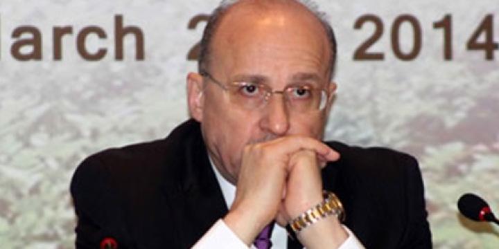 بلاغ يتهم وزير “صحة الانقلاب” بإخفاء أدوية من السوق