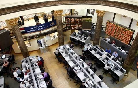 البورصة المصرية تربح 700 مليون جنيه في التعاملات الصباحية