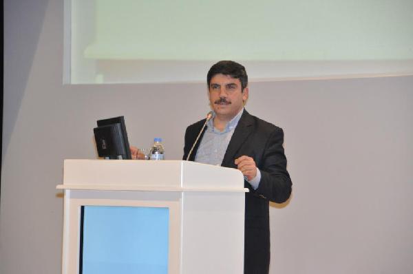 ياسين أقطاي:تركيا بدأت ربيعها عام 2002