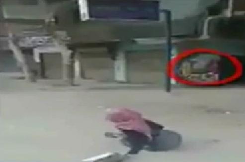 فيديو | حالة تحرش جديدة تفضحها مواقع التواصل الاجتماعي