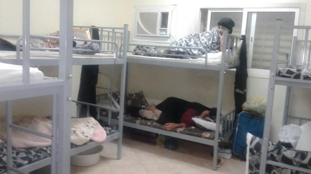 بالصور والفيديو.. «فرانس 24» تفتح ملف الخادمات الآسيويات في السعودية