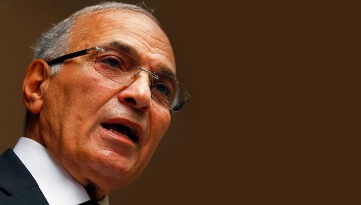 بالفيديو.. أحمد شفيق لمعارضيه: أنا زميل أجهزة الأمن وكل واحد يتلم عني