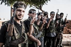 فرنسا تعتقل 4 أشخاص بتهمة المشاركة في حرب سوريا