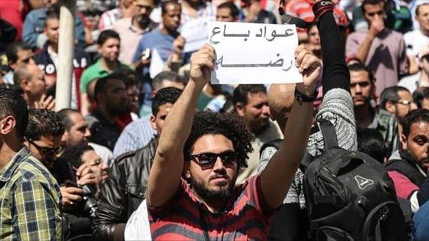 الأرض والدم وجهان لجريمة واحدة