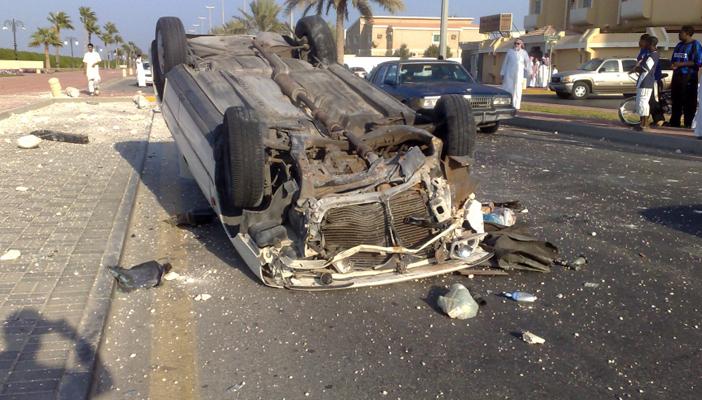 إصابة 15 شخصًا في حادث انقلاب ميكروباص على طريق “بورسعيد- الإسماعيلية”