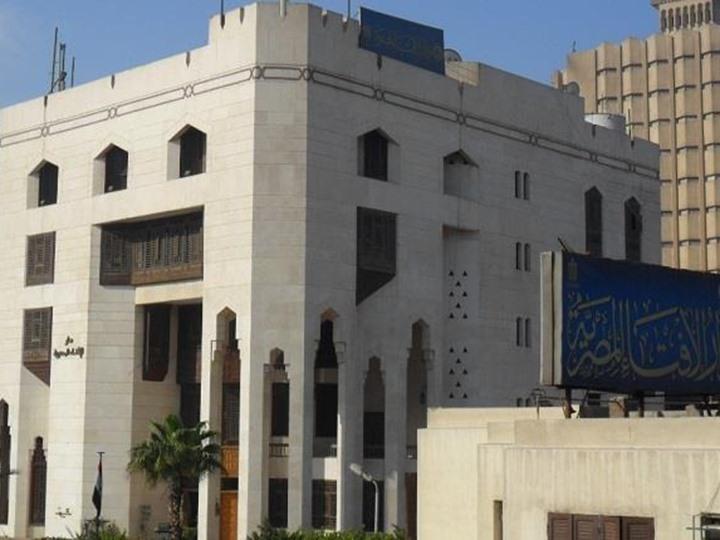 رغم نفي الإفتاء.. علماء فلك: يوجد خطأ في توقيت صلاة الفجر