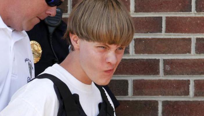 مثول منفذ الهجوم على كنيسة السود الأميركية أمام المحكمة