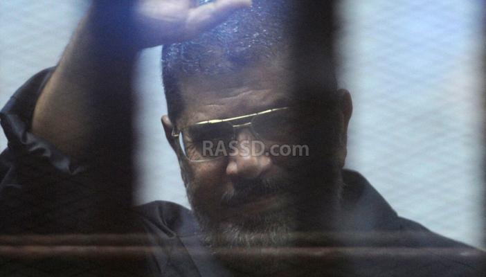 معتقلي “التخابر”: “اعدم واحد اعدم 100 مرسي رئيس الجمهورية”