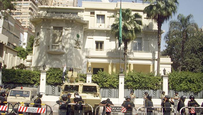 ويكيليكس تكشف عن تجسس “السعودية” على مؤسسات الرئاسة والجيش بمصر