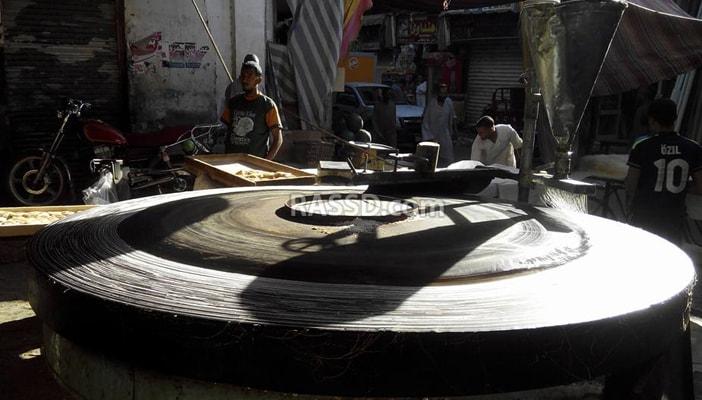 بالصور.. “رمضان” يفشل في إنعاش أسواق قنا