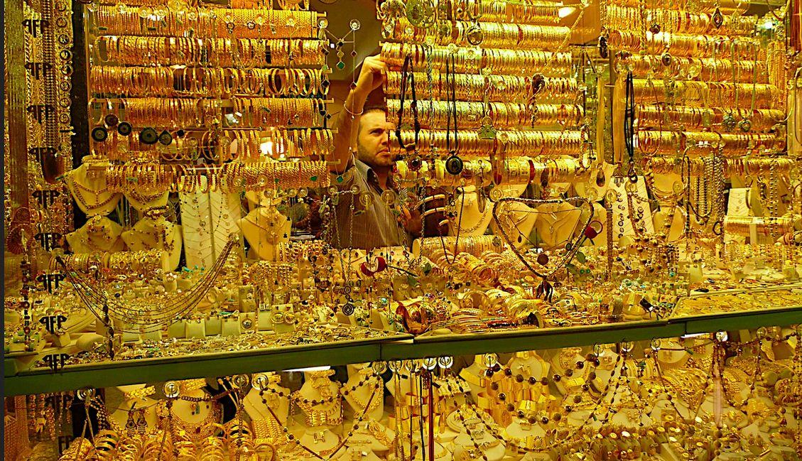 ارتفاع تاريخي للذهب في مصر.. عيار 21 يسجل 410 جنيهات