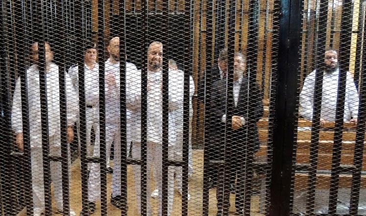 تأجيل محاكمة مرسي فى “أحداث الاتحادية” لجلسة الغد