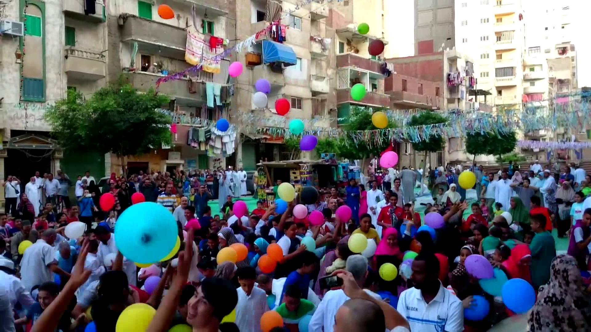 بالصور.. أبرز عادات المصريين في أول أيام عيد الفطر المبارك
