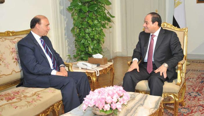 أزمة بحكومة محلب بعد الإحجام عن التبرعات لحفل قناة السويس الجديدة