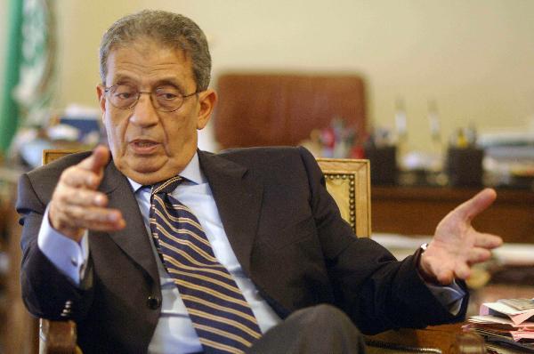 “عمرو موسى” يجتمع سرًا بنواب “الوطني المنحل” في الغربية