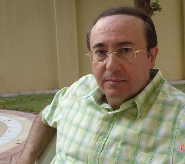 القاسم: محاولات الحكومات لوأد أى فعل شعبى يحوله لمارد