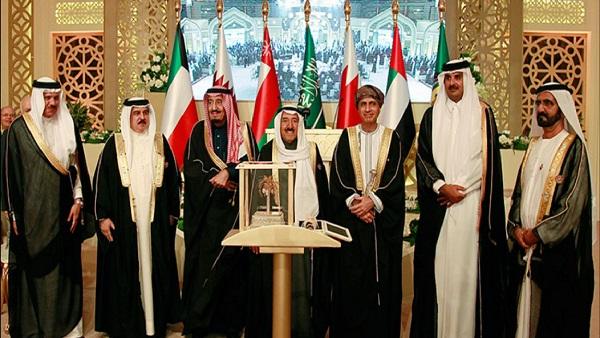 ديلي بيست: قطر تكسب أرضاً جديدة في خلافها مع السعودية والإمارات