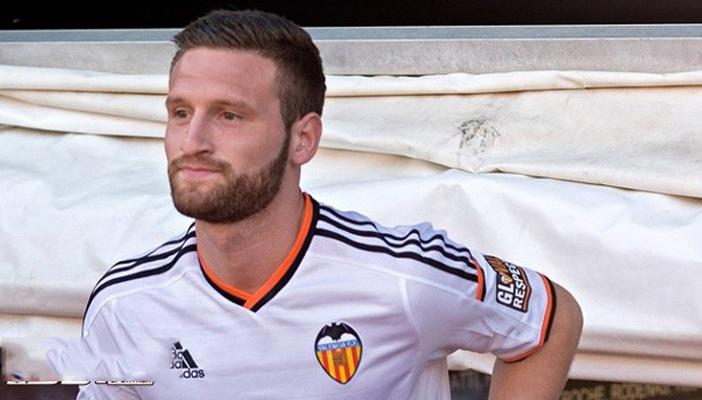 والد شكودرن موستافي: الريال طلب التعاقد مع نجلي