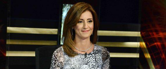 بالصور.. ليليان داوود من “الصورة الكاملة” إلى الترحيل المهين