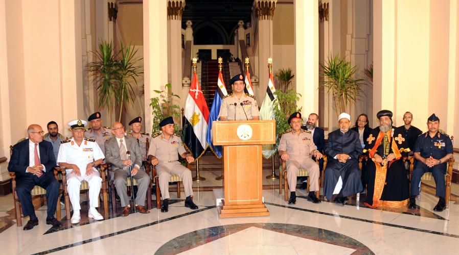 بعد أربع سنوات.. هكذا انسحب الجميع من تأييد السيسي