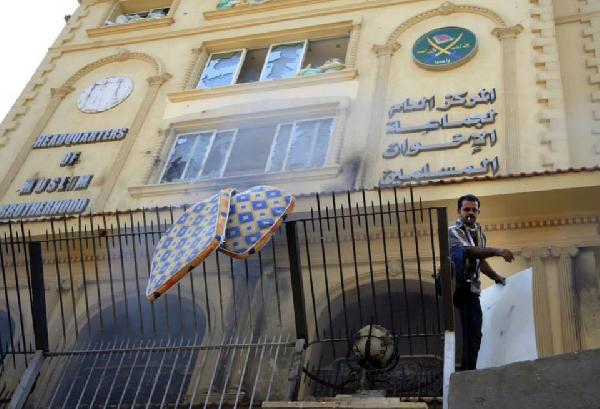 هدوء حذر يسود المقطم و تعزيزات أمنية أمام القسم